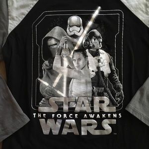 NWOT Star Wars The Force Awakens 3/4 Length Sleeve